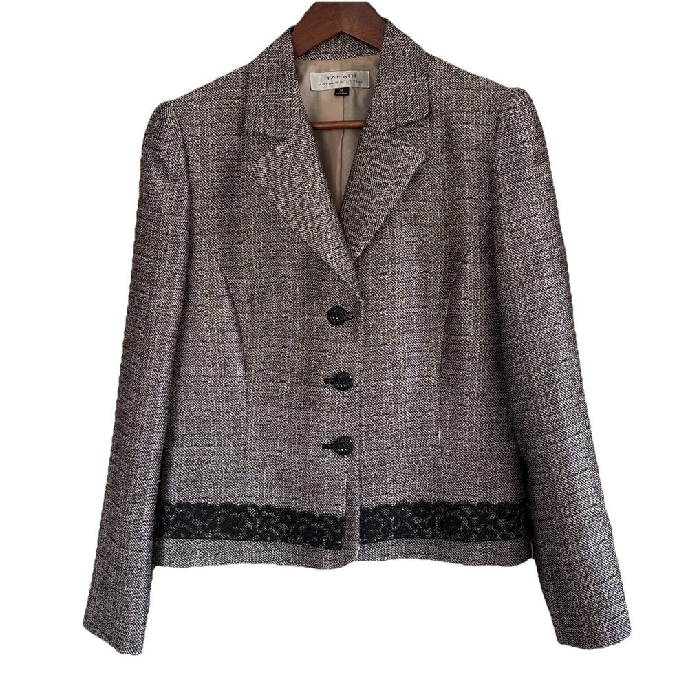 Tahari Women’s Black and White Blazer Lace Detail Size 12 Office Siren Corpcore